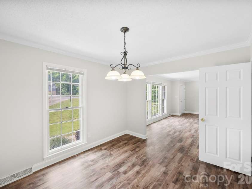 22 Forest Hill Road, Belmont, NC 28012.  MLS# CAR4382762, YatesRealty ID 24210. 