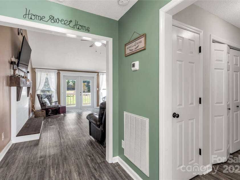 4567 Hickory Grove Road, Sharon, SC 29742.  MLS# CAR4274229, YatesRealty ID 24211. 