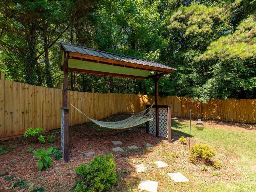 4567 Hickory Grove Road, Sharon, SC 29742.  MLS# CAR4274229, YatesRealty ID 24211. 