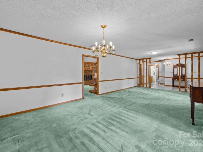 324 Swamp Fox Drive, Fort Mill, SC 29715.  MLS# CAR4272037, YatesRealty ID 24212. 