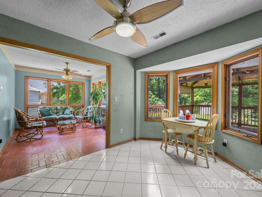 324 Swamp Fox Drive, Fort Mill, SC 29715.  MLS# CAR4272037, YatesRealty ID 24212. 
