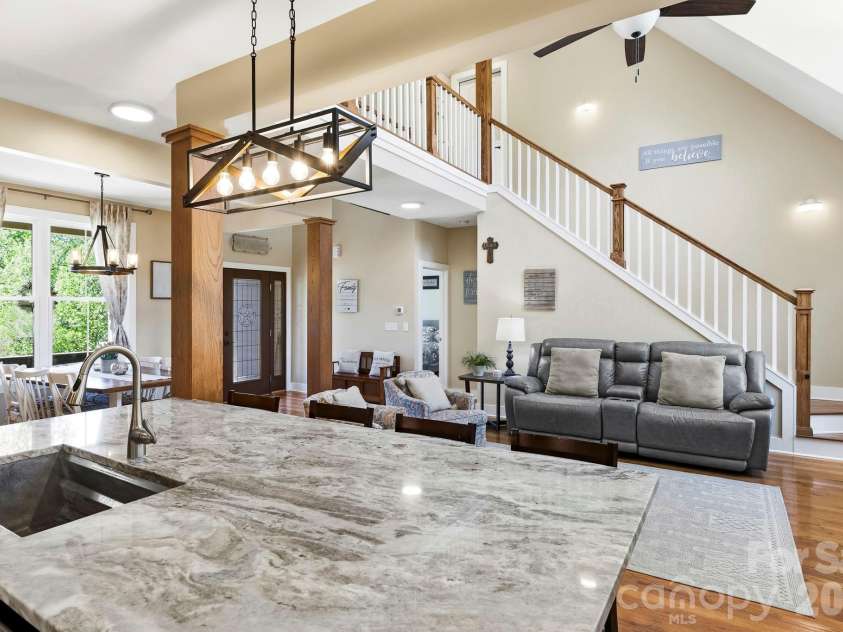 63 Old Spring Drive, Candler, NC 28715.  MLS# CAR4368322, YatesRealty ID 24212. 