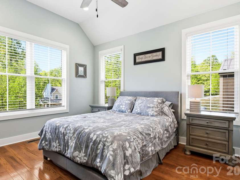 63 Old Spring Drive, Candler, NC 28715.  MLS# CAR4368322, YatesRealty ID 24212. 