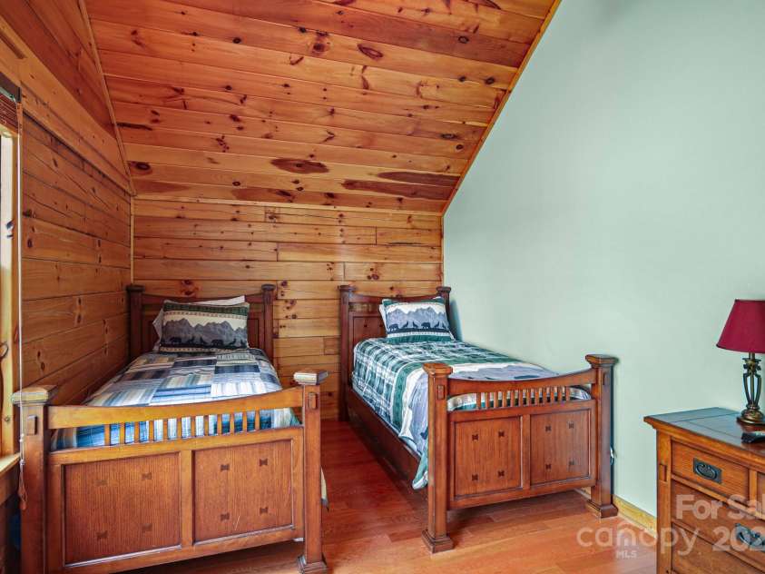 59 Valley Heights, Mars Hill, NC 28754.  MLS# CAR4252767, YatesRealty ID 24214. 2nd Bedroom Upper Level