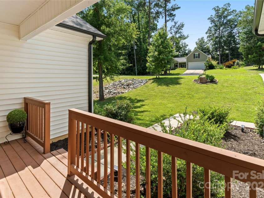 7516 O'Hara Street, Huntersville, NC 28078.  MLS# CAR4273660, YatesRealty ID 24215. Front porch view