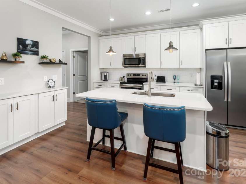 7516 O'Hara Street, Huntersville, NC 28078.  MLS# CAR4273660, YatesRealty ID 24215. Kitchen