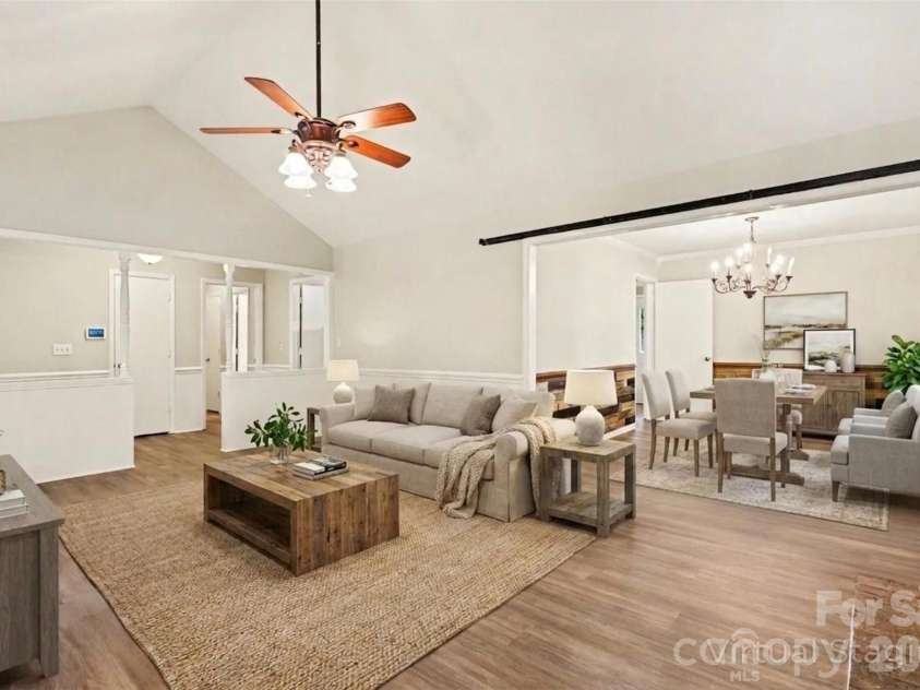 8100 Barncliff Road, Charlotte, NC 28227.  MLS# CAR4372089, YatesRealty ID 24215. 