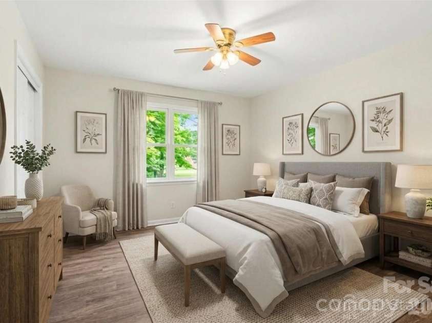 8100 Barncliff Road, Charlotte, NC 28227.  MLS# CAR4372089, YatesRealty ID 24215. 