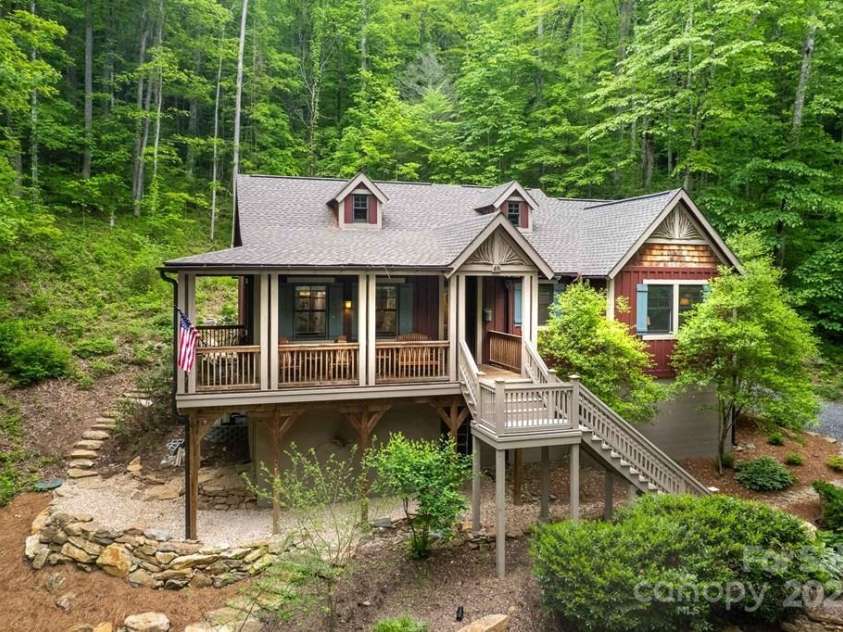 45 Boulder Creek Lane, Tuckasegee, NC 28783.  MLS# CAR4265219, YatesRealty ID 24216. 