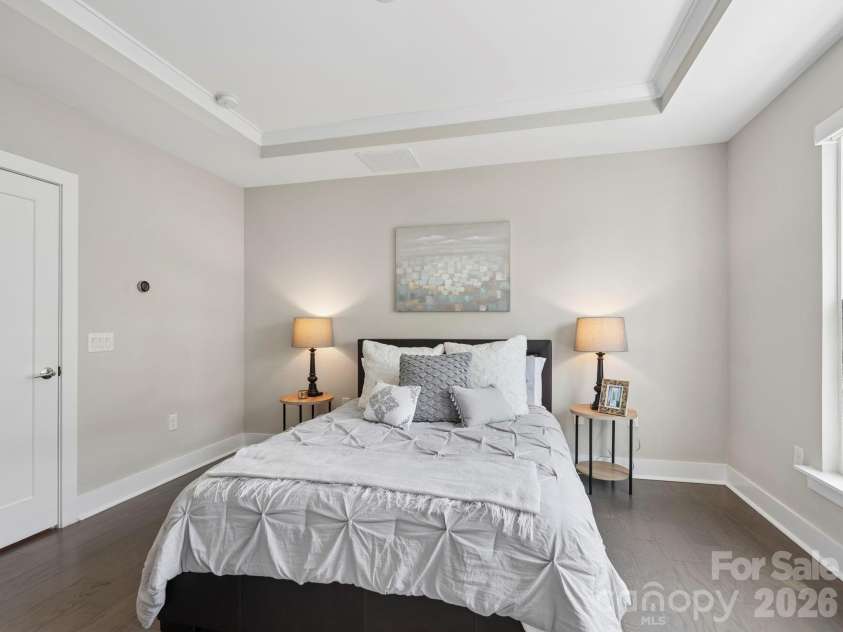 3808 Sky Haven Drive, Charlotte, NC 28209.  MLS# CAR4381806, YatesRealty ID 24219. 