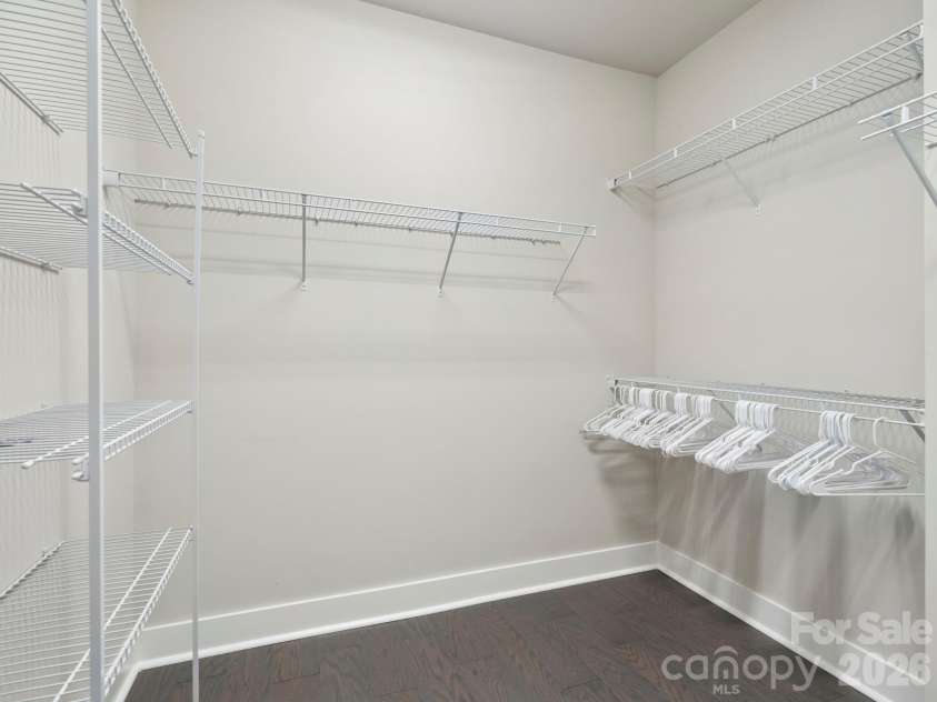 3808 Sky Haven Drive, Charlotte, NC 28209.  MLS# CAR4381806, YatesRealty ID 24219. 