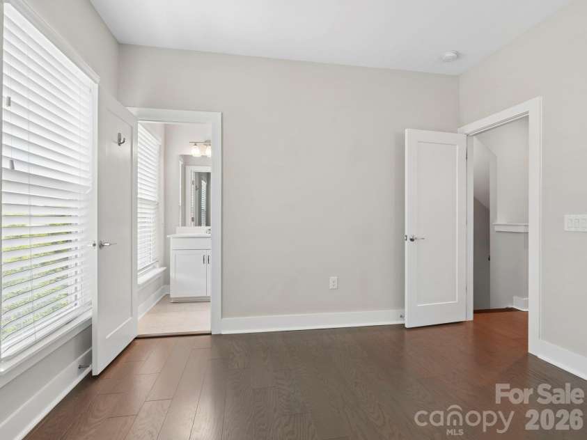 3808 Sky Haven Drive, Charlotte, NC 28209.  MLS# CAR4381806, YatesRealty ID 24219. 