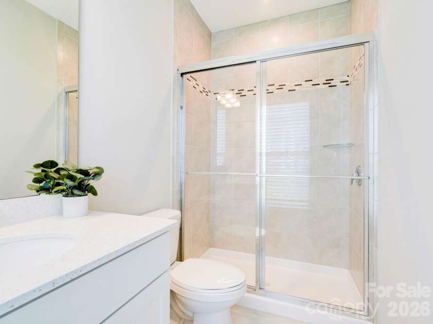 3808 Sky Haven Drive, Charlotte, NC 28209.  MLS# CAR4381806, YatesRealty ID 24219. 