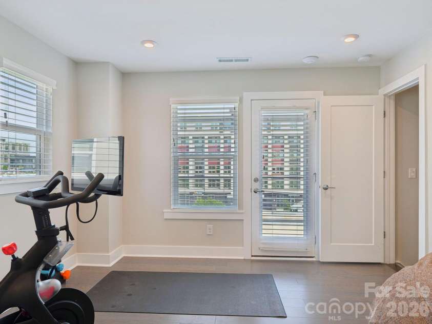 3808 Sky Haven Drive, Charlotte, NC 28209.  MLS# CAR4381806, YatesRealty ID 24219. 