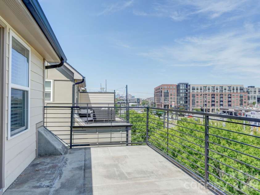 3808 Sky Haven Drive, Charlotte, NC 28209.  MLS# CAR4381806, YatesRealty ID 24219. 