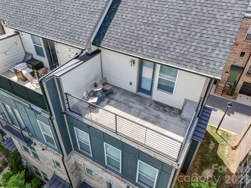 3808 Sky Haven Drive, Charlotte, NC 28209.  MLS# CAR4381806, YatesRealty ID 24219. 