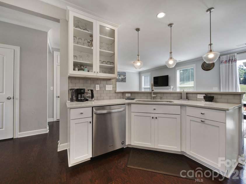 3322 Helmsley Court, Concord, NC 28027.  MLS# CAR4351939, YatesRealty ID 2422. 