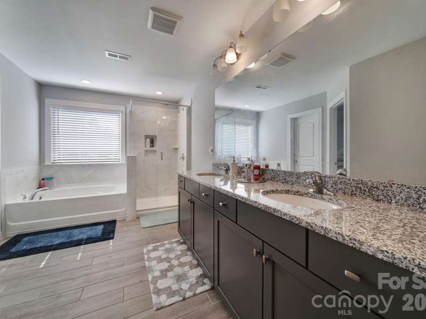 3322 Helmsley Court, Concord, NC 28027.  MLS# CAR4351939, YatesRealty ID 2422. 