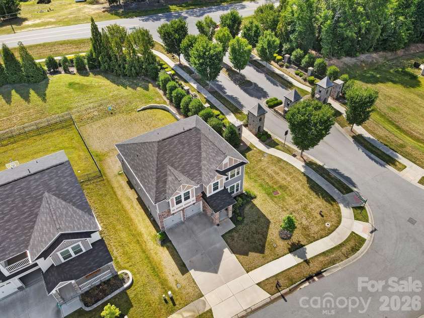 3322 Helmsley Court, Concord, NC 28027.  MLS# CAR4351939, YatesRealty ID 2422. 