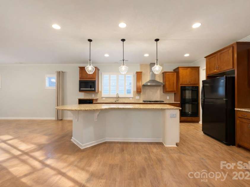 353 Harvest Valley Lane, Fort Mill, SC 29715.  MLS# CAR4331705, YatesRealty ID 2422. 