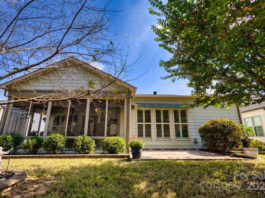 353 Harvest Valley Lane, Fort Mill, SC 29715.  MLS# CAR4331705, YatesRealty ID 2422. 