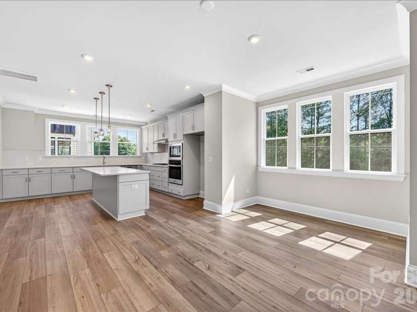 12023 Elsa Lane, Charlotte, NC 28277.  MLS# CAR4330507, YatesRealty ID 24220. Gourmet Kitchen with ample natural light