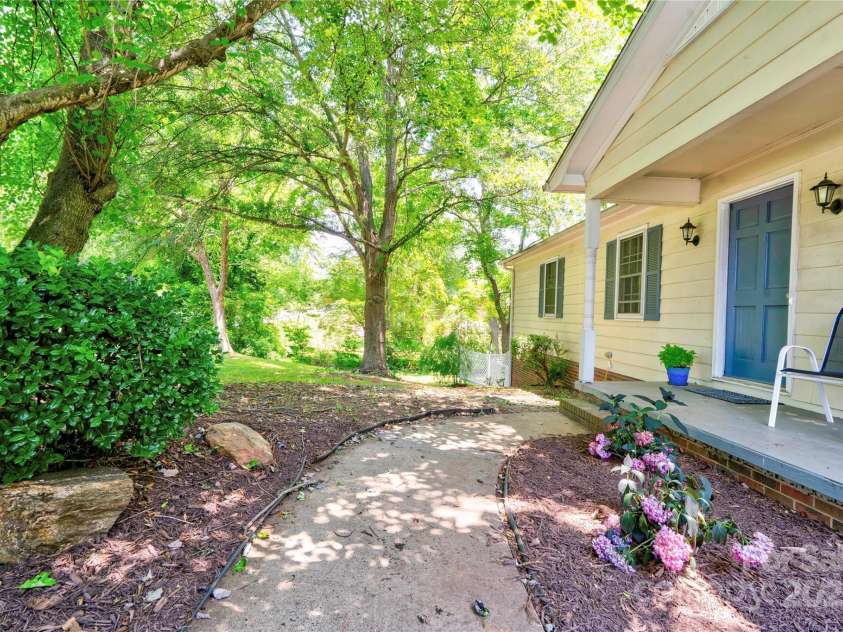 3043 Charles Road, Shelby, NC 28152.  MLS# CAR4267138, YatesRealty ID 24220. 