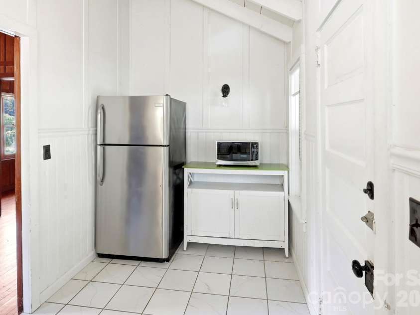 102 Jack London Road, Lake Lure, NC 28746.  MLS# CAR4384230, YatesRealty ID 24221. 