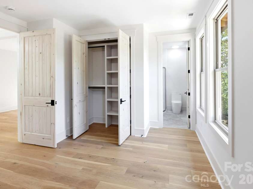 121 Deer Jump Trail, Lake Lure, NC 28746.  MLS# CAR4382194, YatesRealty ID 24222. 