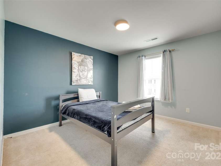 16008 Weeping Valley Drive, Fort Mill, SC 29715.  MLS# CAR4258885, YatesRealty ID 24223. 