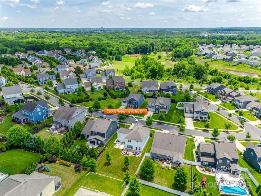 16008 Weeping Valley Drive, Fort Mill, SC 29715.  MLS# CAR4298882, YatesRealty ID 24223. 