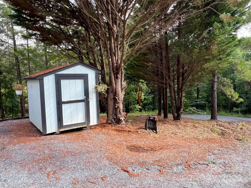 560 Hester Mill Road, Rutherfordton, NC 28139.  MLS# CAR4277106, YatesRealty ID 24224. 