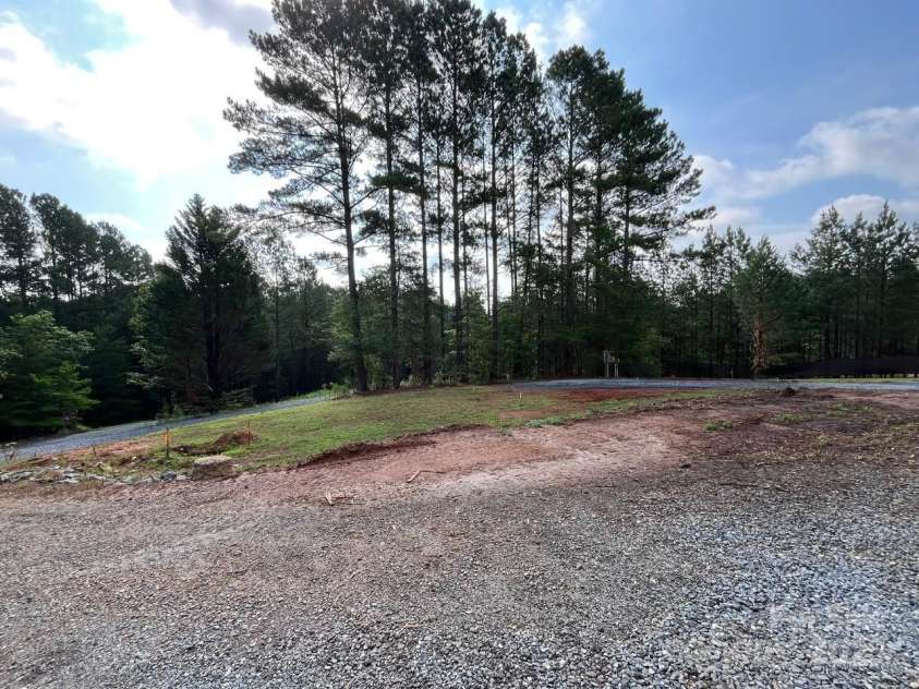 560 Hester Mill Road, Rutherfordton, NC 28139.  MLS# CAR4277106, YatesRealty ID 24224. 