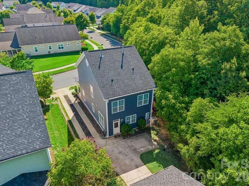 6005 Whitehawk Hill Road, Mint Hill, NC 28227.  MLS# CAR4381854, YatesRealty ID 24224. 