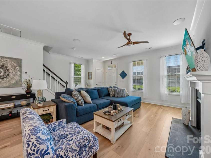6005 Whitehawk Hill Road, Mint Hill, NC 28227.  MLS# CAR4381854, YatesRealty ID 24224. Living Room