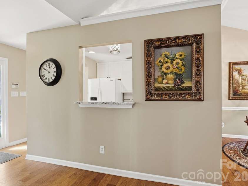 7224 Swans Run Road, Charlotte, NC 28226.  MLS# CAR4370419, YatesRealty ID 24226. 