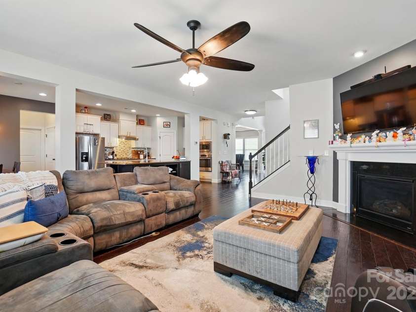 1276 Stonecrest Boulevard, Tega Cay, SC 29708.  MLS# CAR4239331, YatesRealty ID 24228. 
