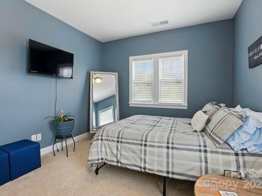 1276 Stonecrest Boulevard, Tega Cay, SC 29708.  MLS# CAR4239331, YatesRealty ID 24228. 