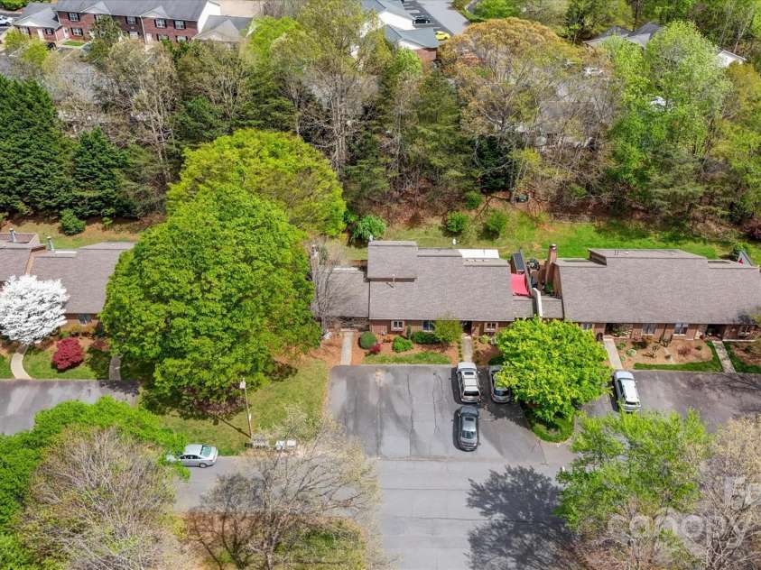 1720 12th Street, Hickory, NC 28601.  MLS# CAR4165878, YatesRealty ID 2423. 