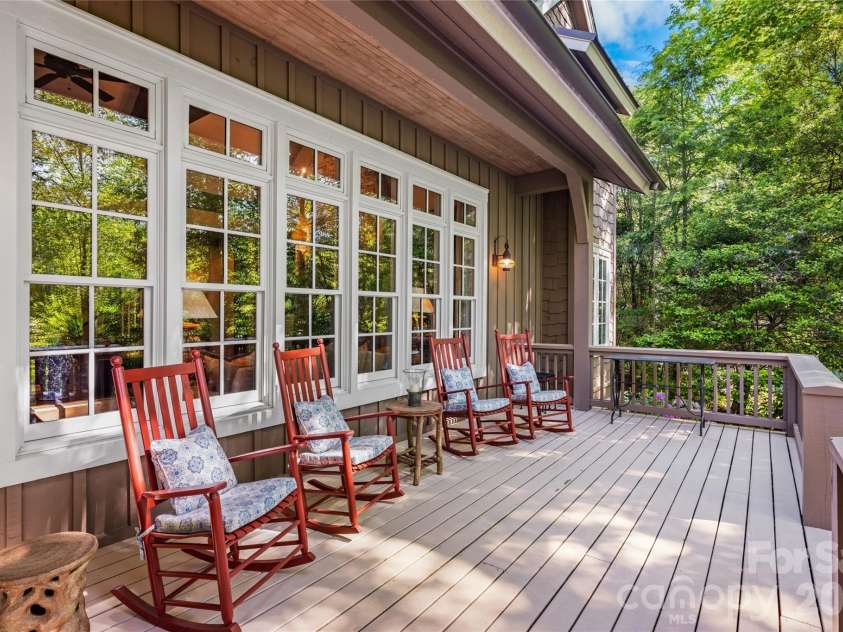 1585 Cold Mountain Road, Lake Toxaway, NC 28747.  MLS# CAR4383951, YatesRealty ID 24230. 