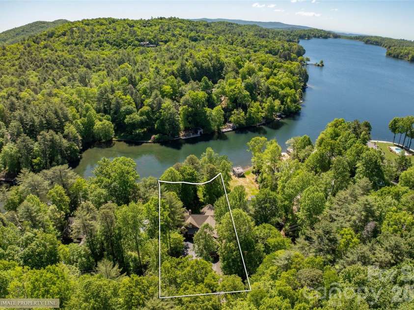 1585 Cold Mountain Road, Lake Toxaway, NC 28747.  MLS# CAR4383951, YatesRealty ID 24230. 