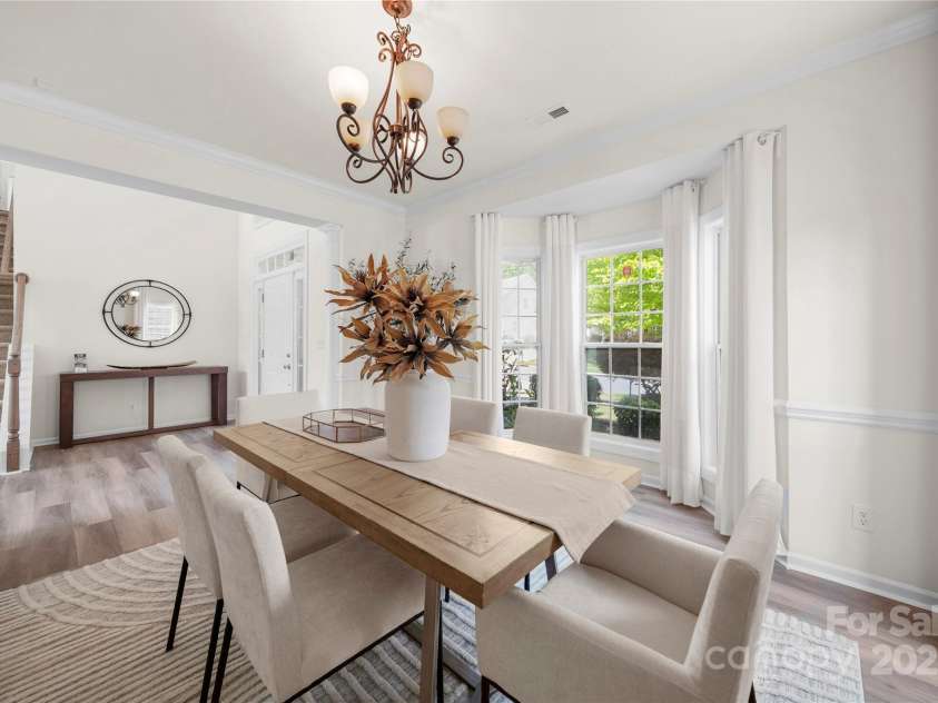 14801 Provence Lane, Charlotte, NC 28277.  MLS# CAR4273955, YatesRealty ID 24231. 