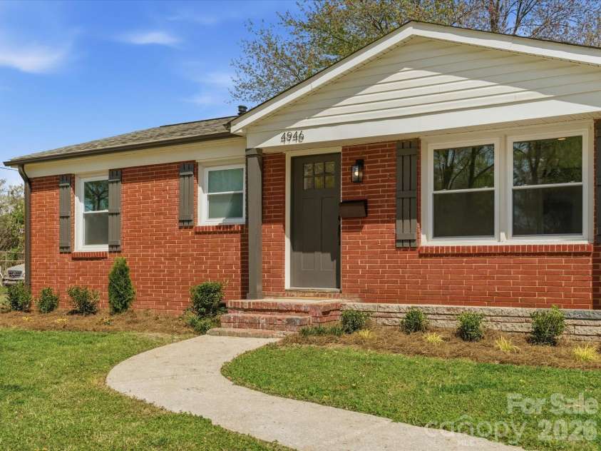4946 Morgan Street, Charlotte, NC 28208.  MLS# CAR4361415, YatesRealty ID 24232. 