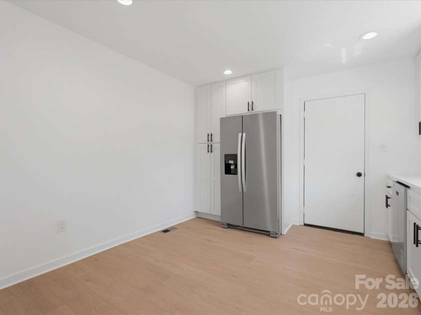 4946 Morgan Street, Charlotte, NC 28208.  MLS# CAR4361415, YatesRealty ID 24232. 