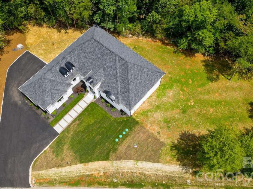 436 Riddle Mill Road, Clover, SC 29710.  MLS# CAR4361598, YatesRealty ID 24234. 