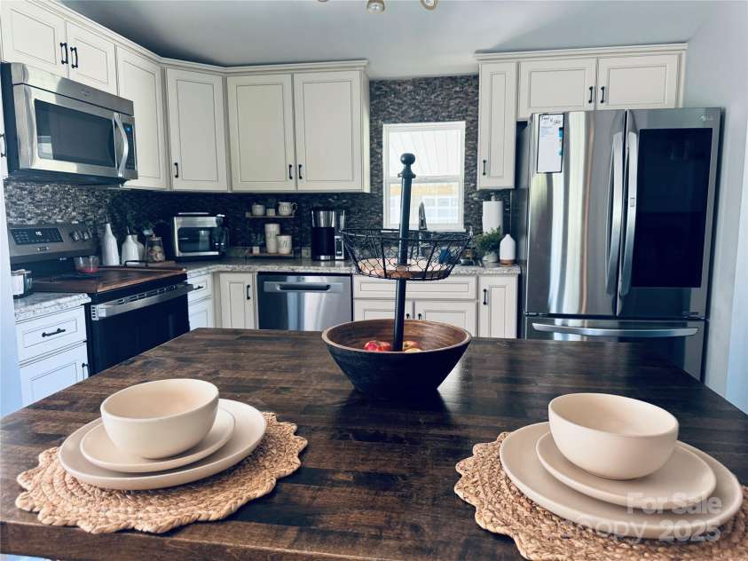 835 Leach Road, Salisbury, NC 28146.  MLS# CAR4246521, YatesRealty ID 24234. 