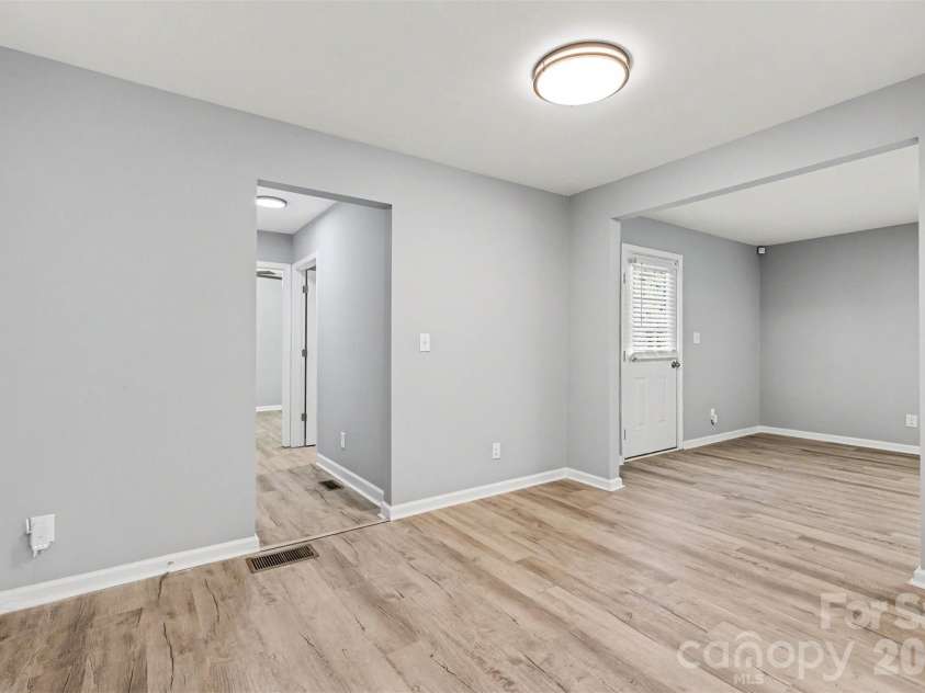 1146 Mt Holly Road, Rock Hill, SC 29730.  MLS# CAR4381157, YatesRealty ID 24235. 