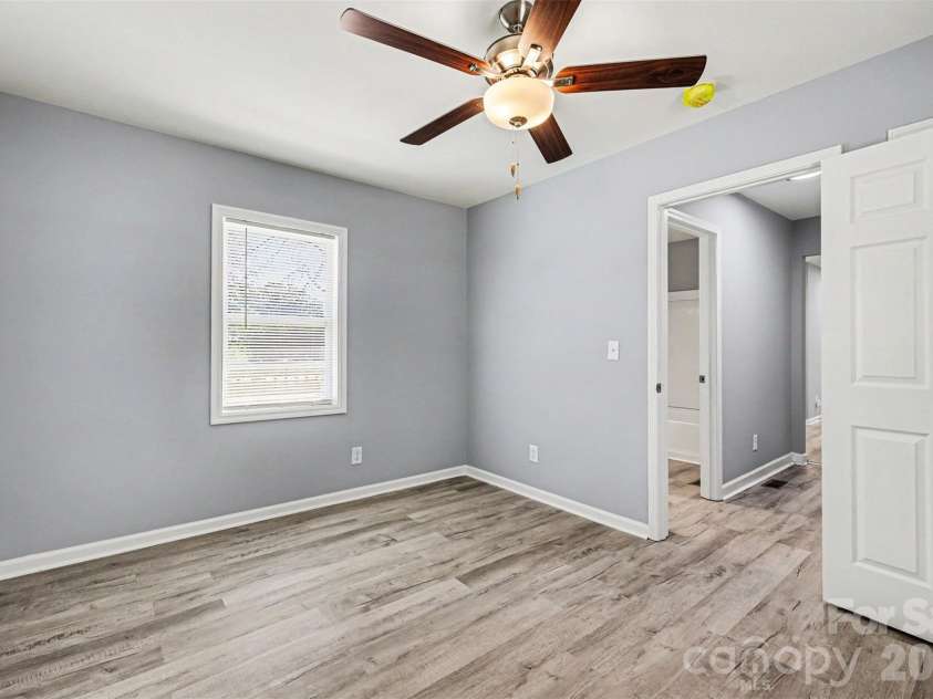 1146 Mt Holly Road, Rock Hill, SC 29730.  MLS# CAR4381157, YatesRealty ID 24235. 