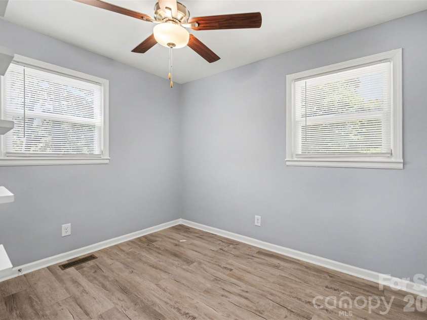 1146 Mt Holly Road, Rock Hill, SC 29730.  MLS# CAR4381157, YatesRealty ID 24235. 