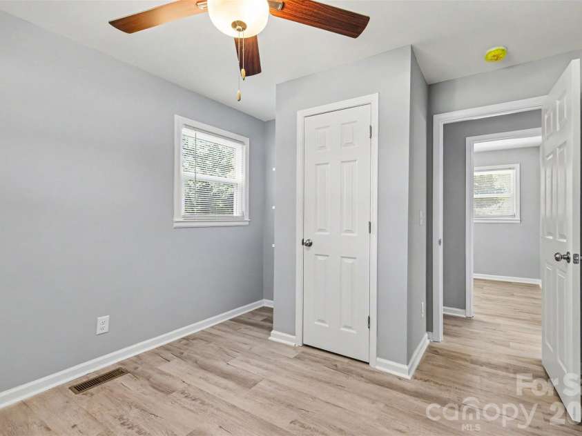 1146 Mt Holly Road, Rock Hill, SC 29730.  MLS# CAR4381157, YatesRealty ID 24235. 